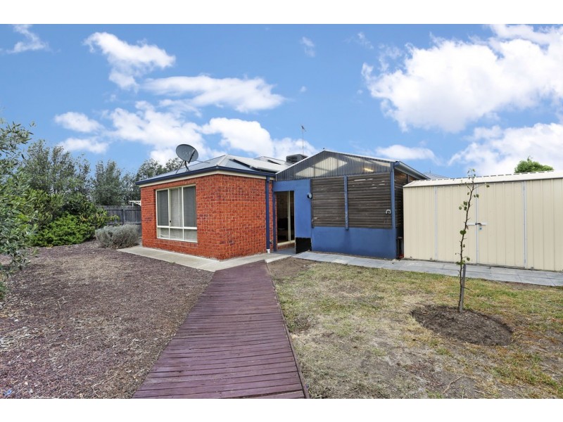 11 Juniper Court, Corio VIC 3214