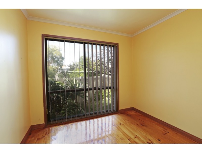 12 Moyston Grove, Corio VIC 3214