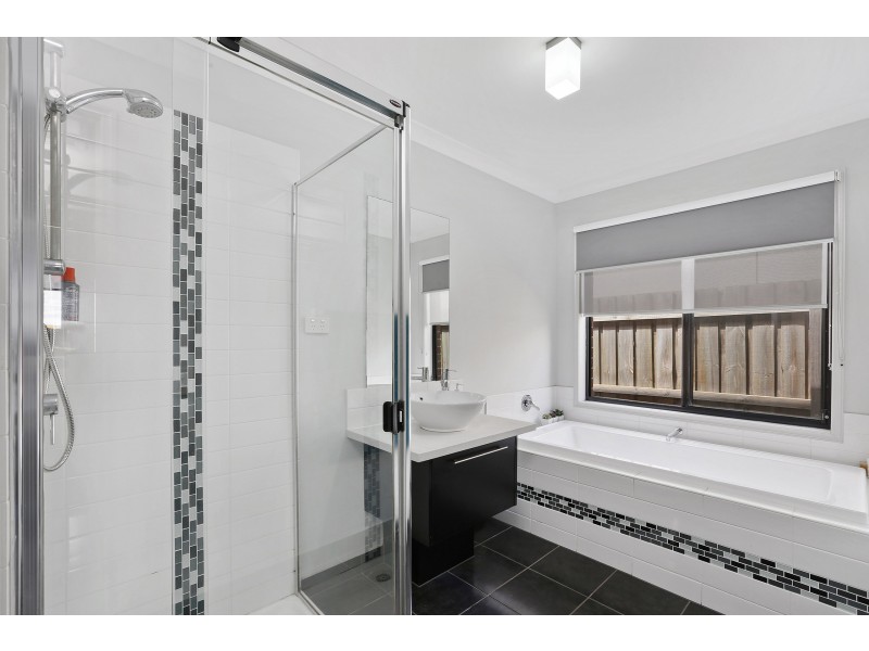 57 Nigella Avenue, Corio VIC 3214