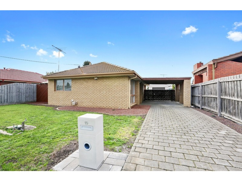 19 Virgillia Square, Corio VIC 3214