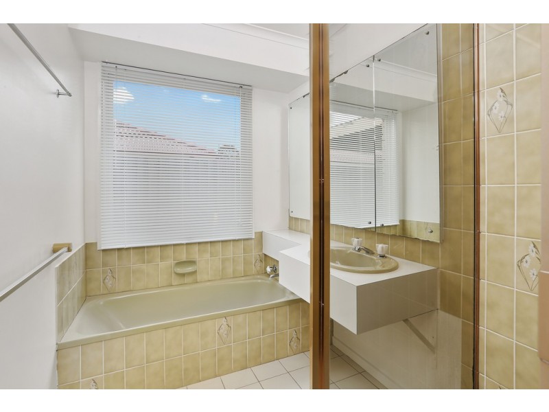 19 Virgillia Square, Corio VIC 3214