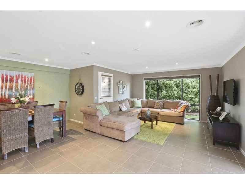 5 Wattle Place, Corio VIC 3214