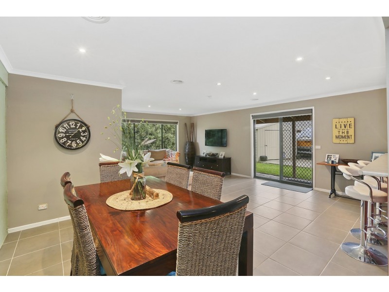 5 Wattle Place, Corio VIC 3214
