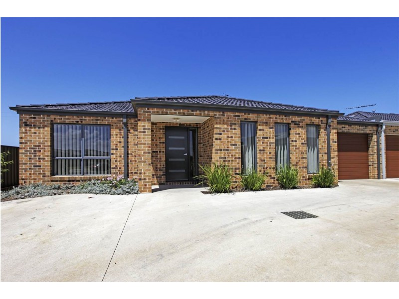1/12 Raymond George Place, Lara VIC 3212