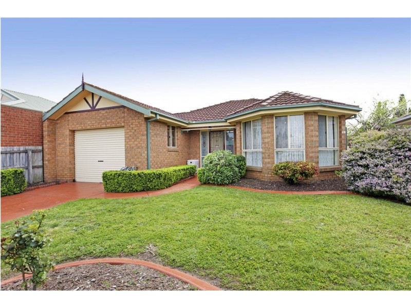 13 Stefan Court, Lara VIC 3212