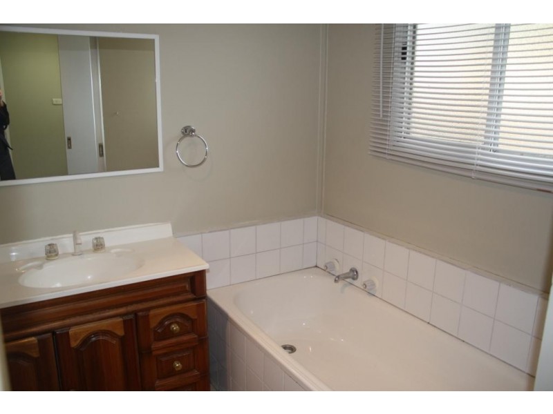 1 Beech Court, Corio VIC 3214