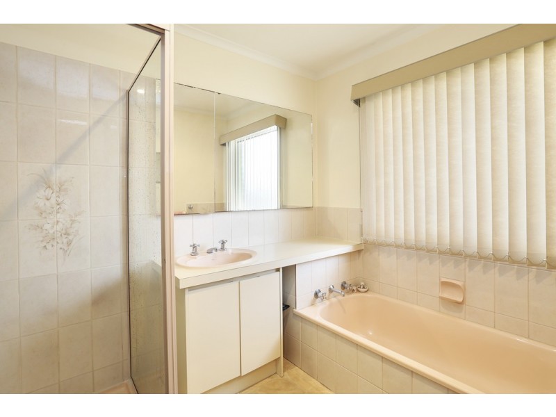 2 Beretta Court, Corio VIC 3214
