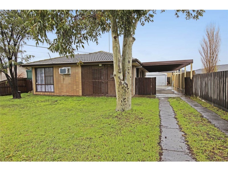 98 Fairbairn Drive, Corio VIC 3214