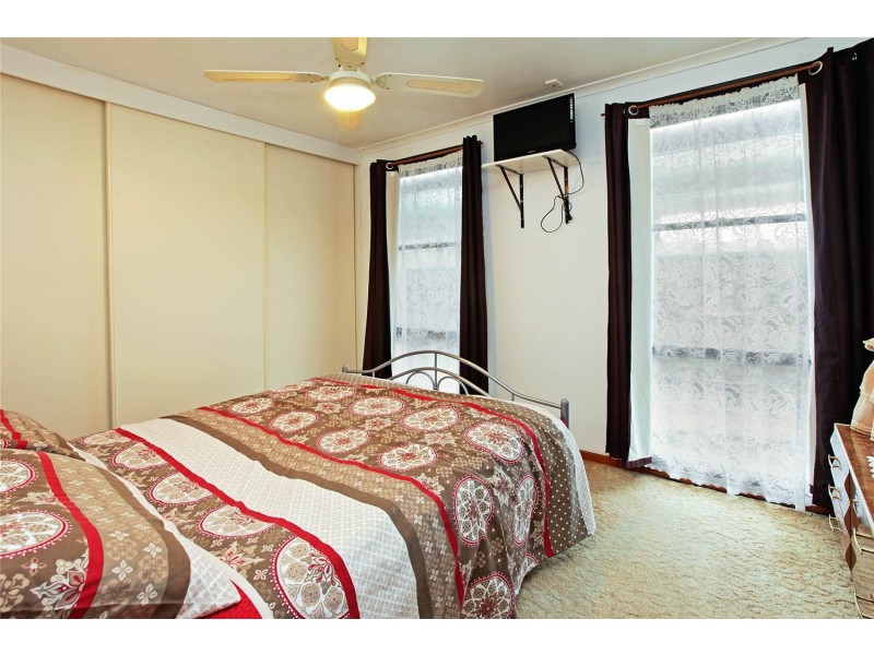 98 Fairbairn Drive, Corio VIC 3214