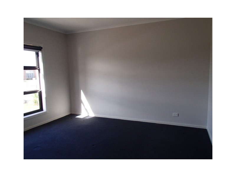 44 Moorhen Drive, Lara VIC 3212