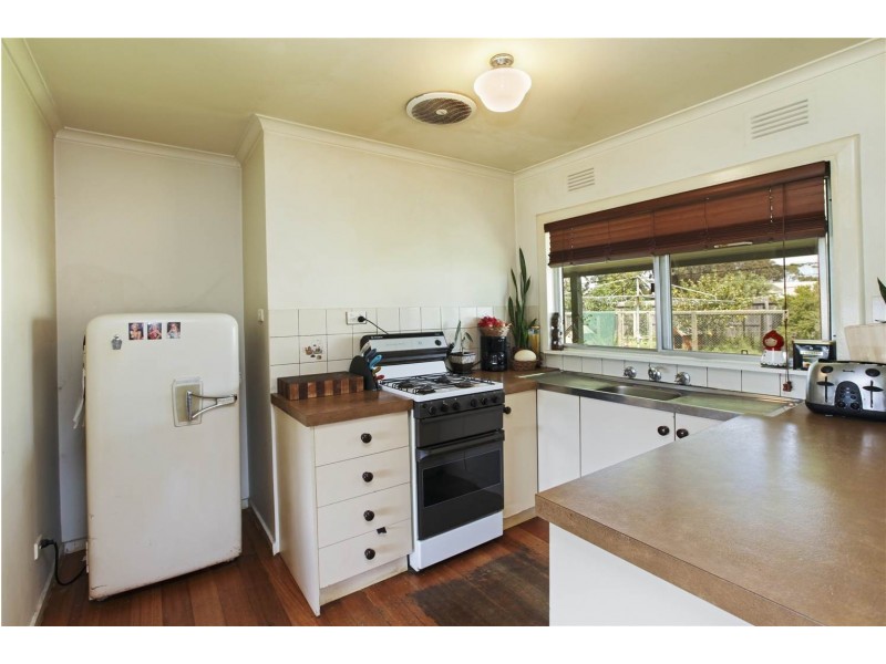 10 Swan Street, Lara VIC 3212