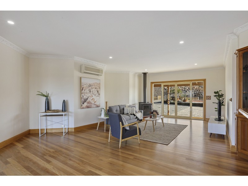 60 McNeill Court, Lara VIC 3212