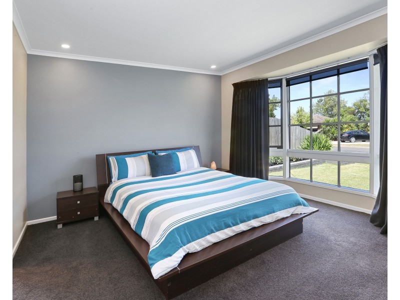 22 Jania Street, Lara VIC 3212