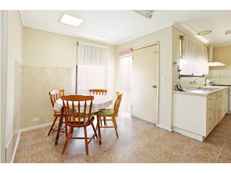 100 Fairbairn Drive, Corio VIC 3214