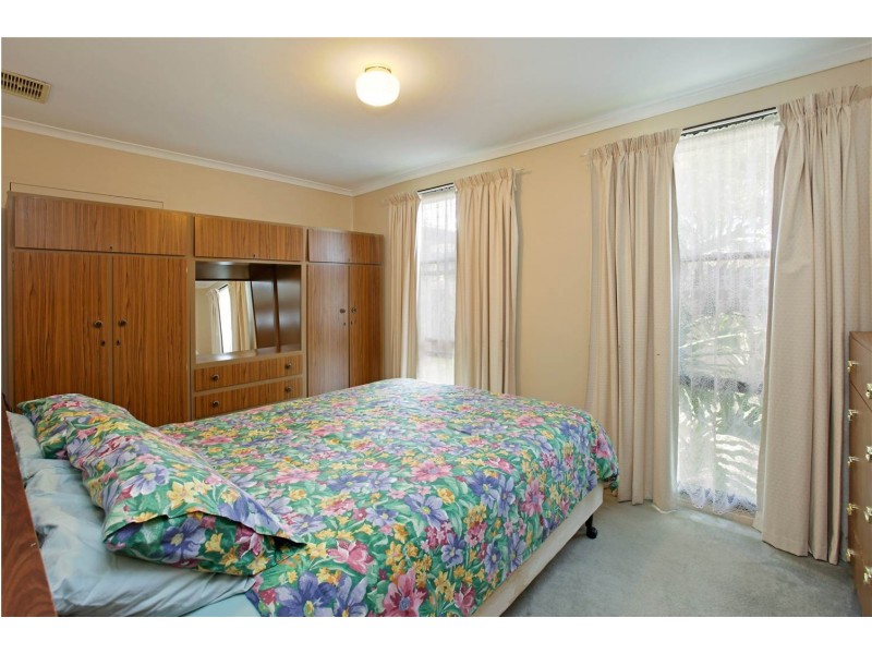 100 Fairbairn Drive, Corio VIC 3214