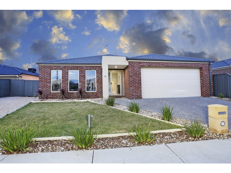 11 Bittern Court, Lara VIC 3212
