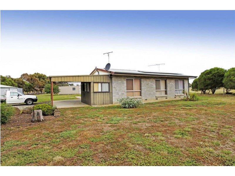 100 Kiddle Drive, Lara VIC 3212