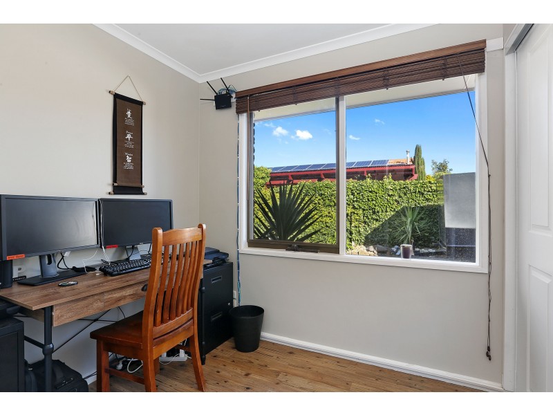 19 Cameron Crescent, Lara VIC 3212