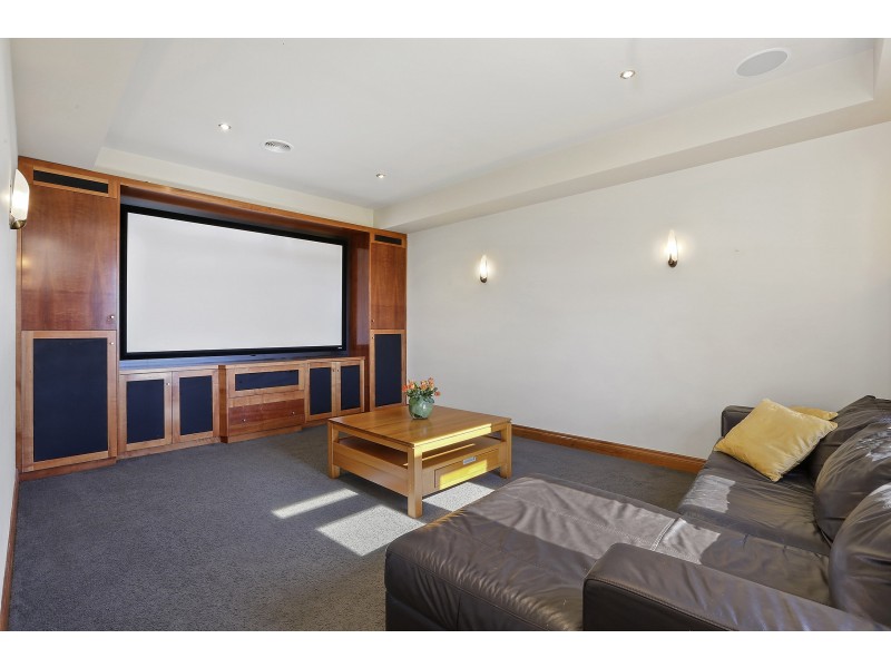 17 Pineview Court, Lara VIC 3212