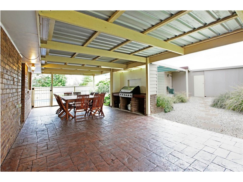 30 Clover Street, Lara VIC 3212