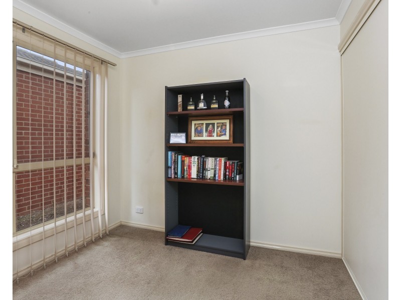 30 Sparrow Court, Lara VIC 3212