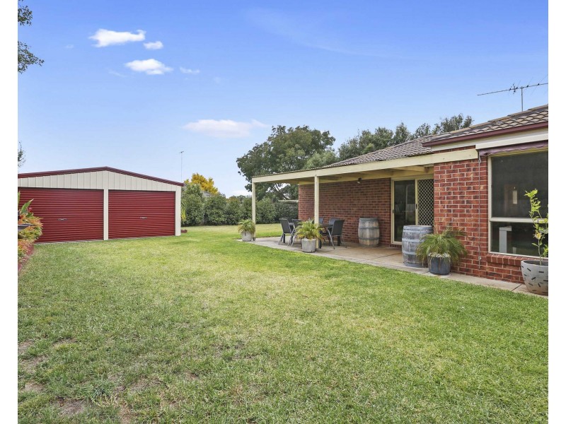 30 Sparrow Court, Lara VIC 3212