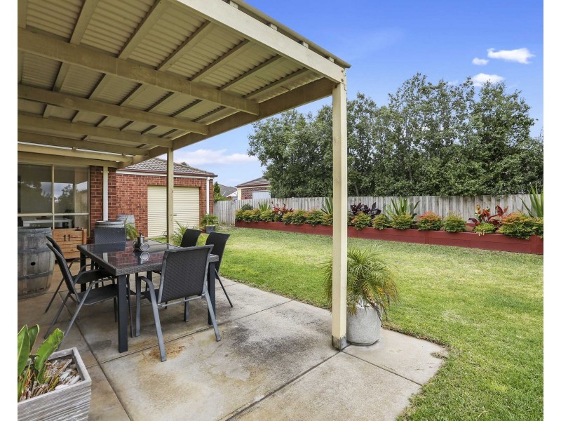 30 Sparrow Court, Lara VIC 3212