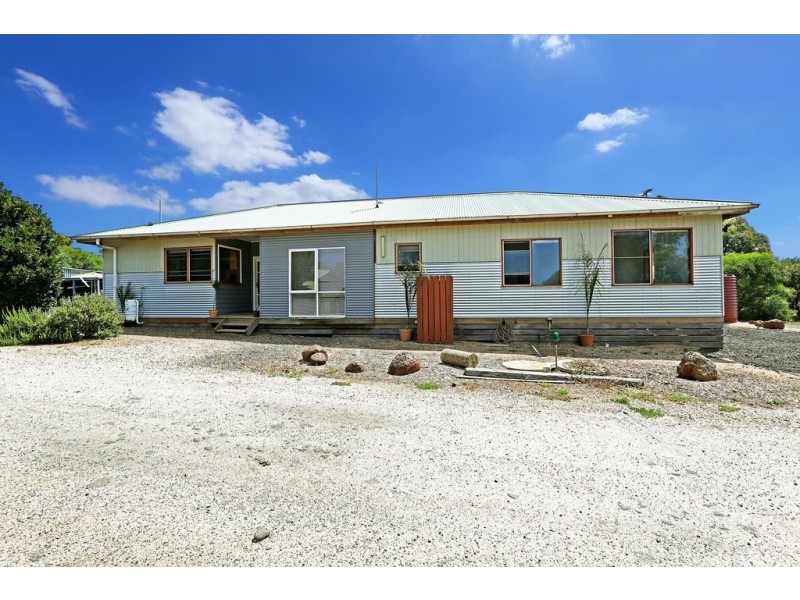 72-82 Devines Road, Little River VIC 3211