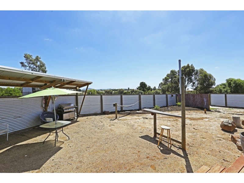 72-82 Devines Road, Little River VIC 3211