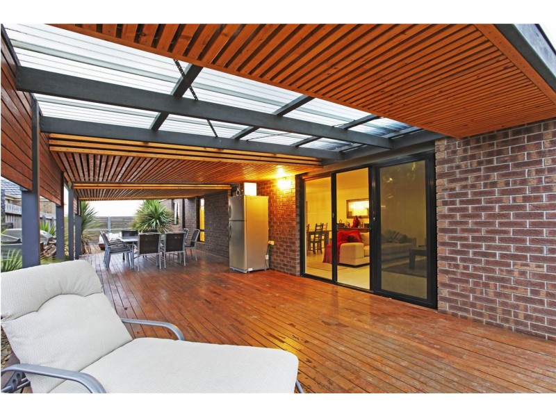 130 Rossack Drive, Waurn Ponds VIC 3216