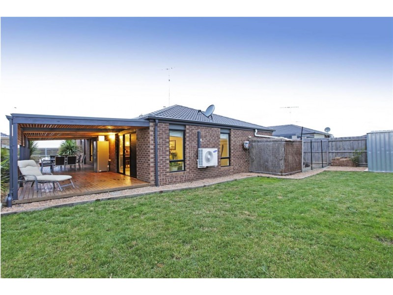 130 Rossack Drive, Waurn Ponds VIC 3216