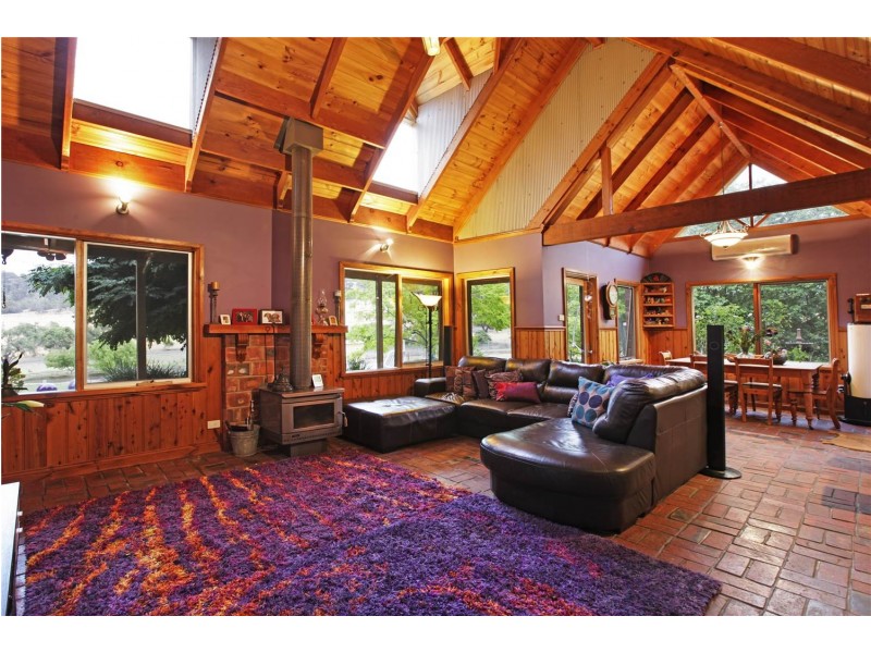 2380 Ballan-Geelong Road, Anakie VIC 3221