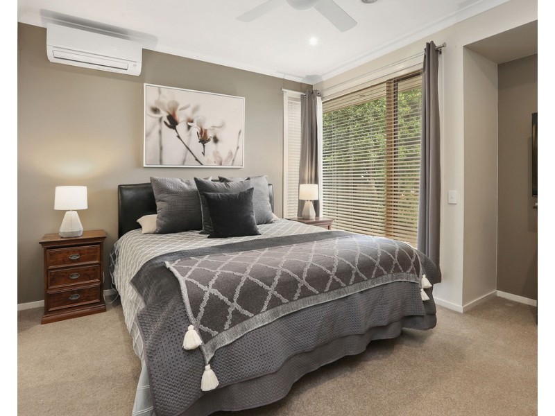 124 Eastlakes Boulevard, Lara VIC 3212