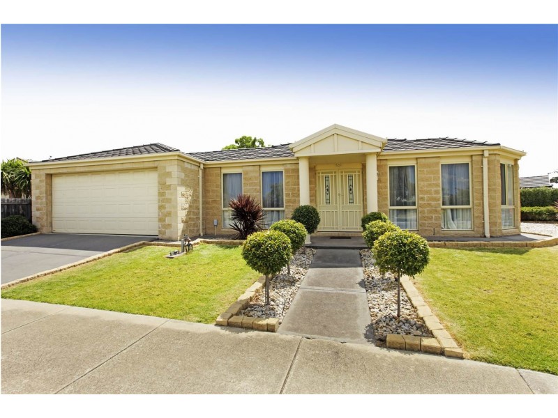 1 Galileo Close, Lara VIC 3212