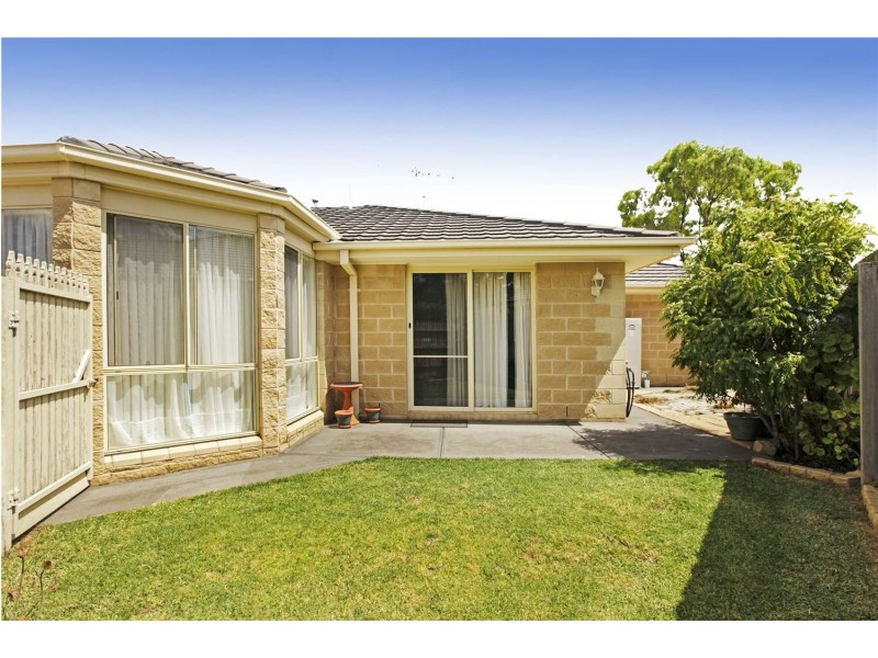 1 Galileo Close, Lara VIC 3212