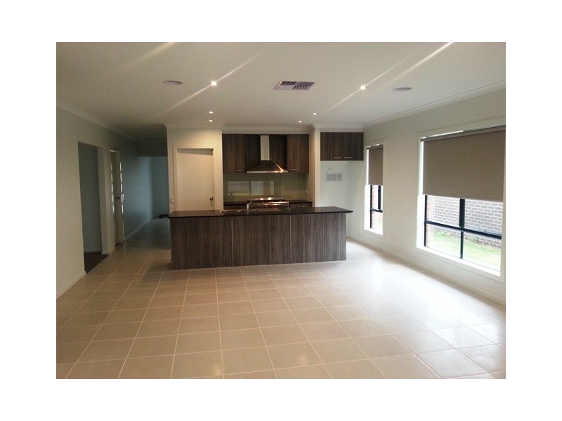 55 Trumper Crescent, Leopold VIC 3224