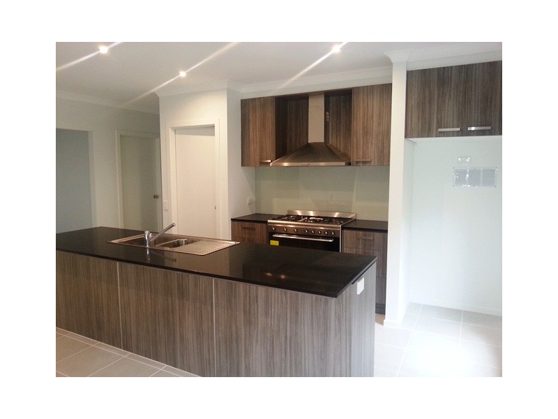 55 Trumper Crescent, Leopold VIC 3224