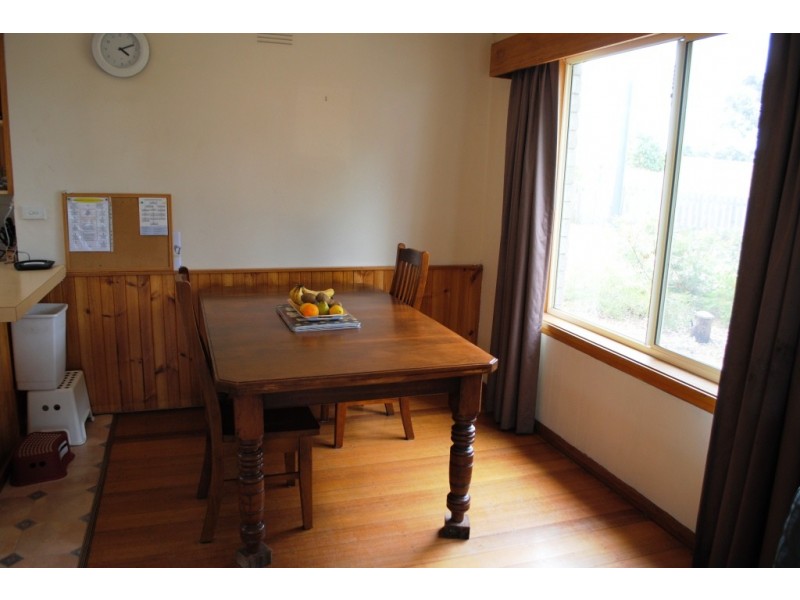 360 De Motts Road, Anakie VIC 3221