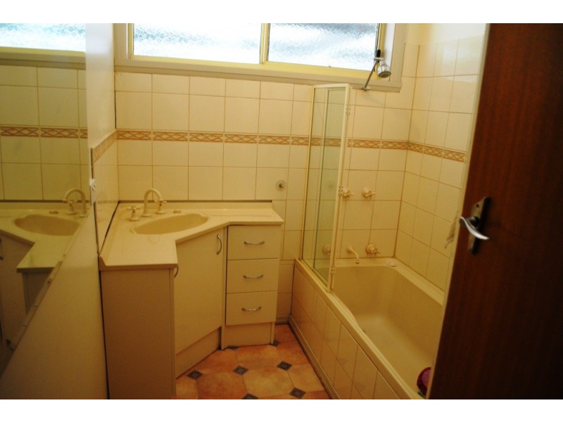 360 De Motts Road, Anakie VIC 3221