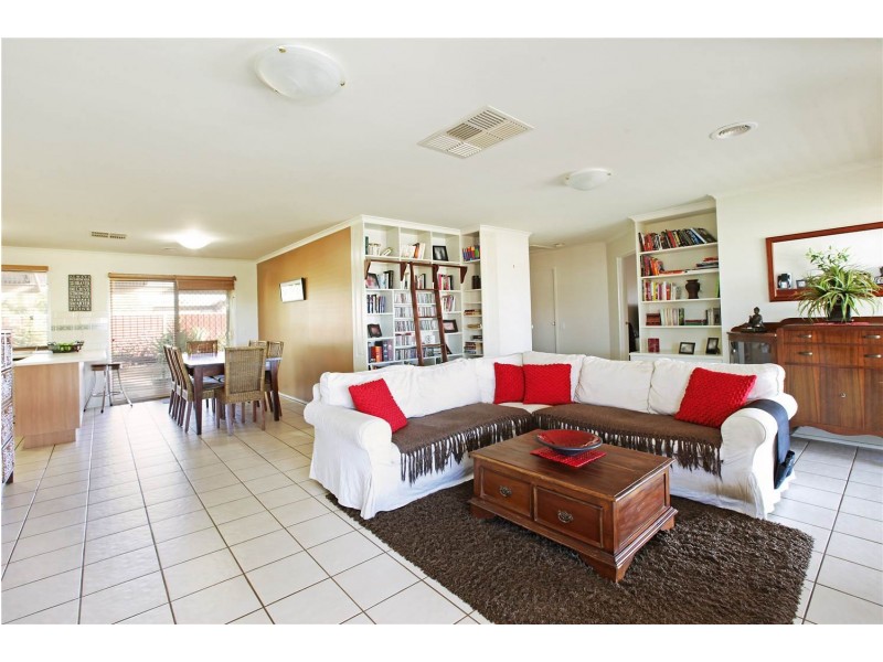 60 Gebbies Road, Lara VIC 3212