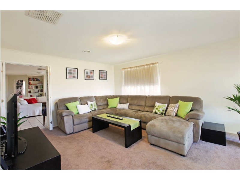 60 Gebbies Road, Lara VIC 3212