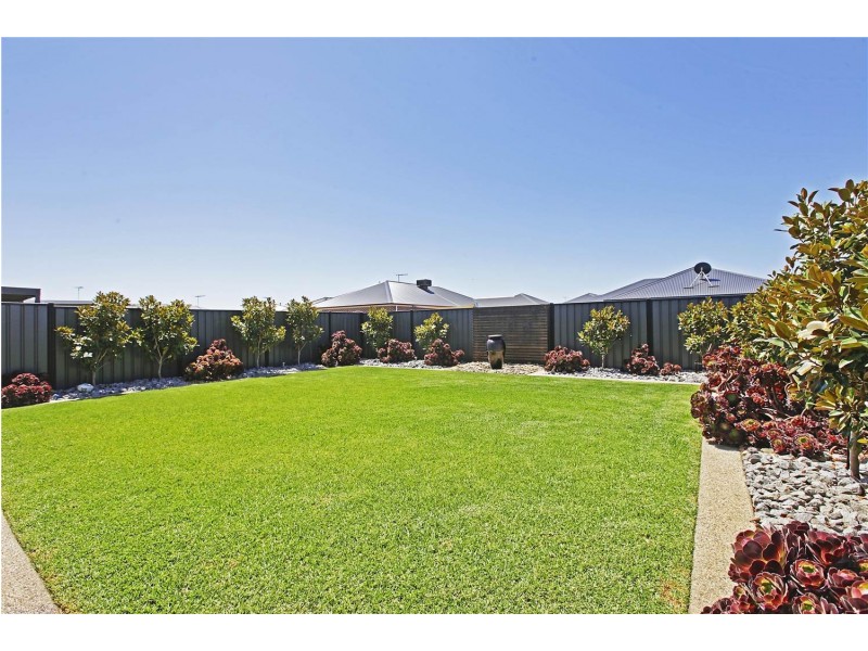 5 Bella Julia Place, Lara VIC 3212