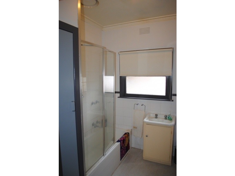 111 McClelland Avenue, Lara VIC 3212