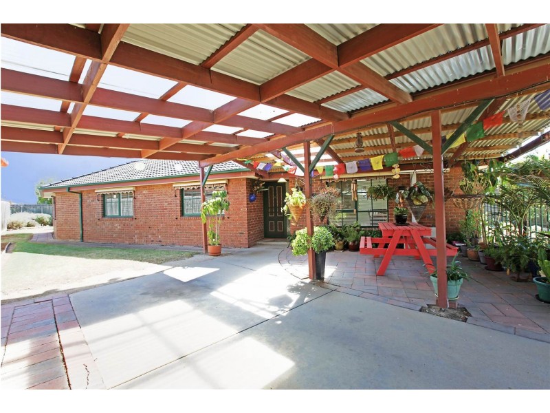 7 Kyema Drive, Lara VIC 3212