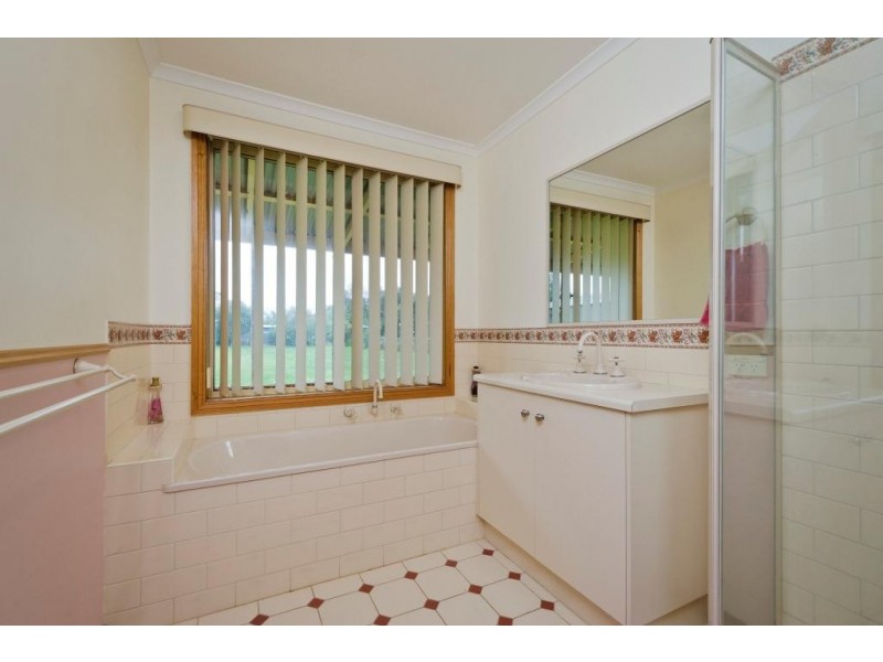 41 Flinders Street, Little River VIC 3211