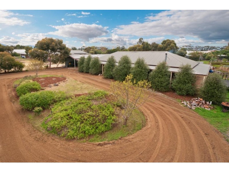 41 Flinders Street, Little River VIC 3211