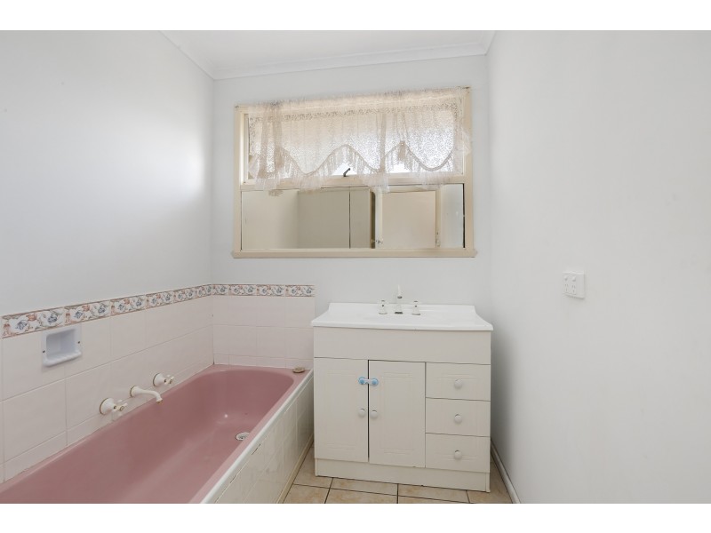 18 Donax Road, Corio VIC 3214