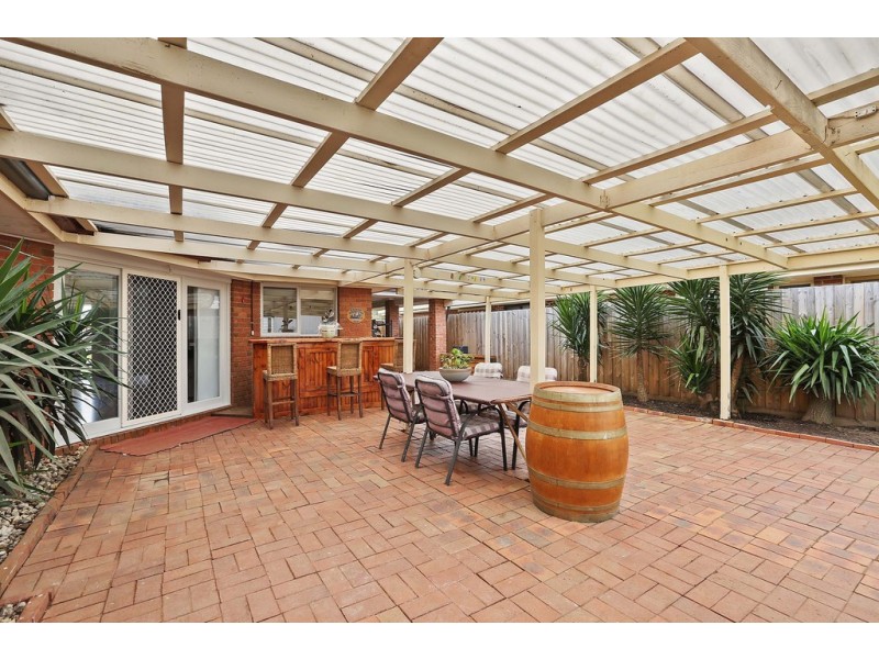 6 Boulder Court, Lara VIC 3212