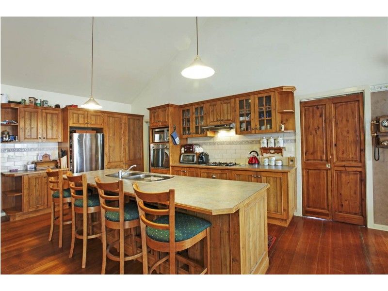 175 McClelland Avenue, Lara VIC 3212