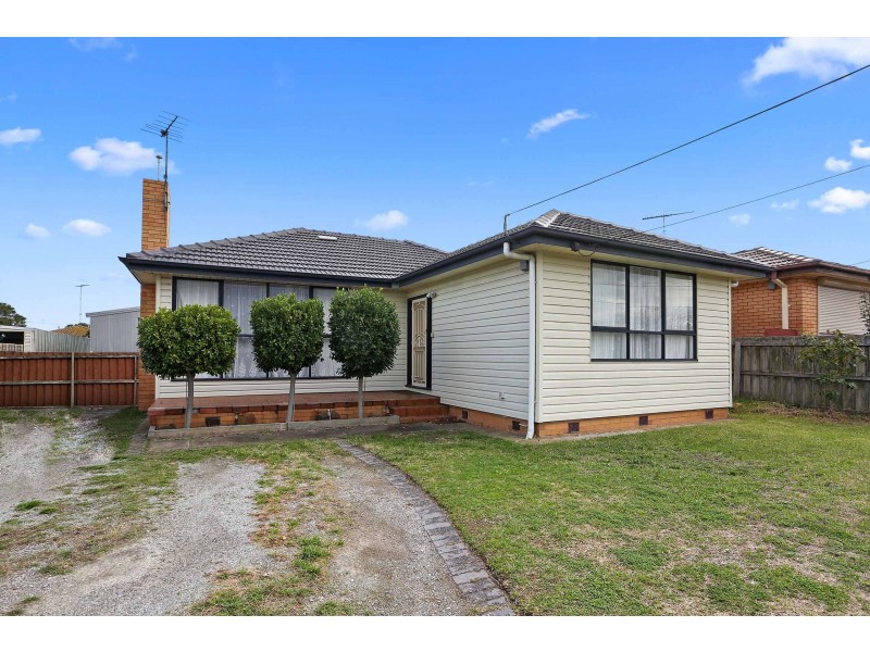 19 Dunloe Avenue, Norlane VIC 3214